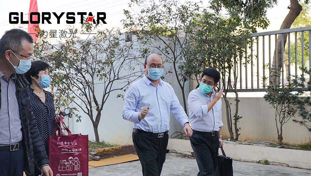 戰疫快報|東城街道黨委書記劉林宏等領導蒞臨力星激光 戰疫快報|東城街道黨委書記劉林宏等領導蒞臨力星激光