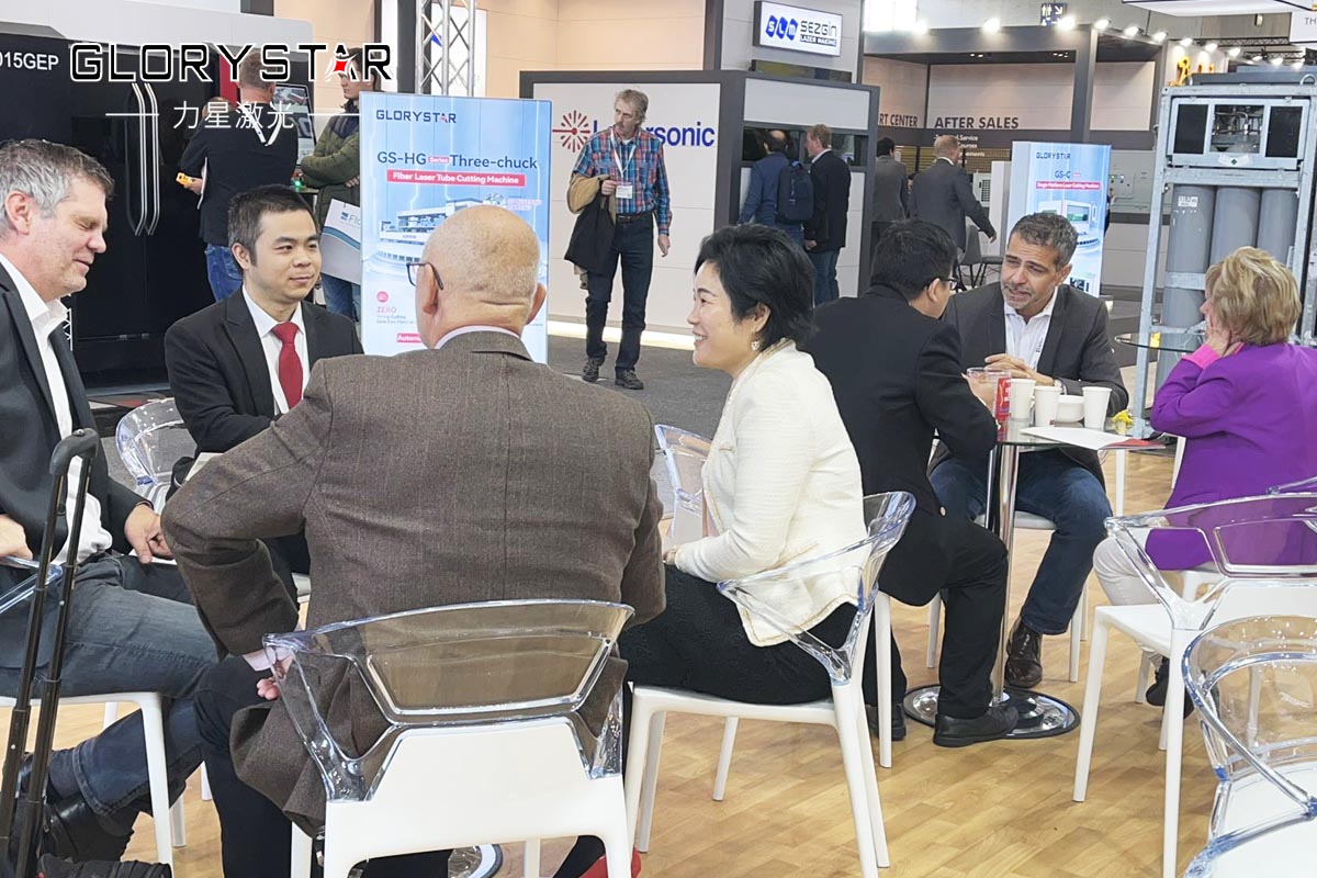 品質優(yōu)良,性能卓越,力星激光德國展會獲得300多家客戶意向合作書 品質優(yōu)良,性能卓越,力星激光德國展會獲得300多家客戶意向合作書